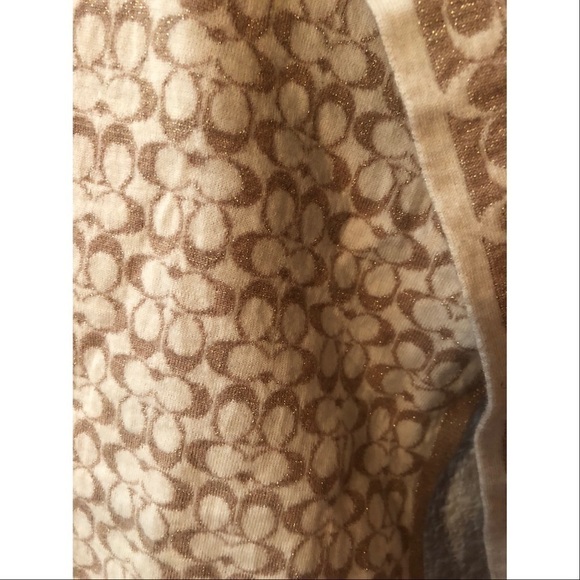 Coach reversible metallic monogram wool scarf - Picture 3 of 4